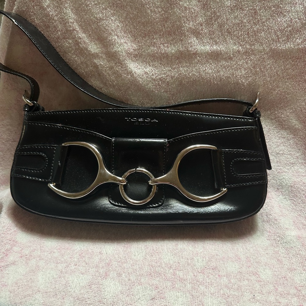 Cute woman shoulder purse